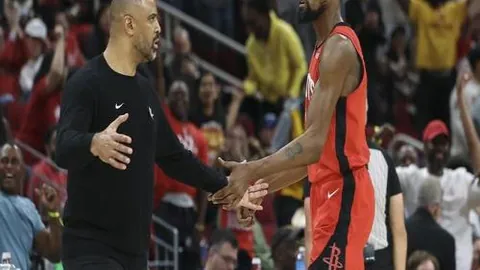 山东泰山队冲刺1500分大关，仅剩3分之遥！辉煌纪录下的现实挑战，能否突破尴尬局面？